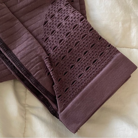 GYMSHARK Purple High Rise Energy Seamless Perforated Leggings Size XS - Picture 12 of 16